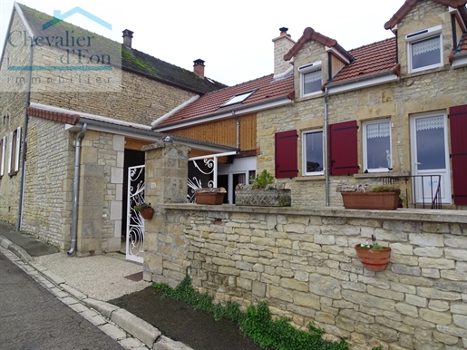 Sennevoy Le Haut country house renovated with good amenities, garden not overlooked