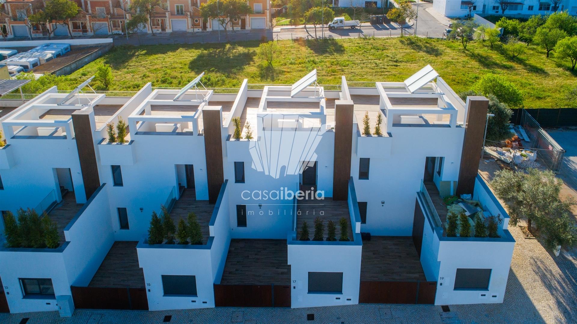 3 Bedrooms - Villa - Fuzeta - Olhão