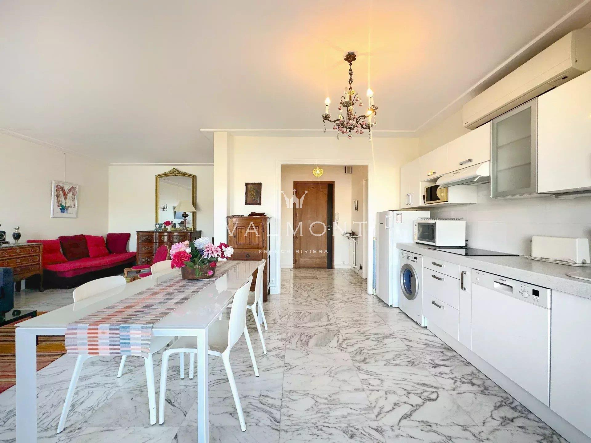 Charming Apartment With Stunning Sea Views