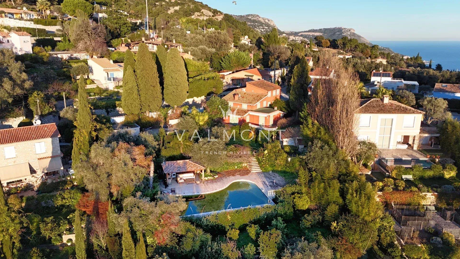 Rare Plot For Project With Charming Villa