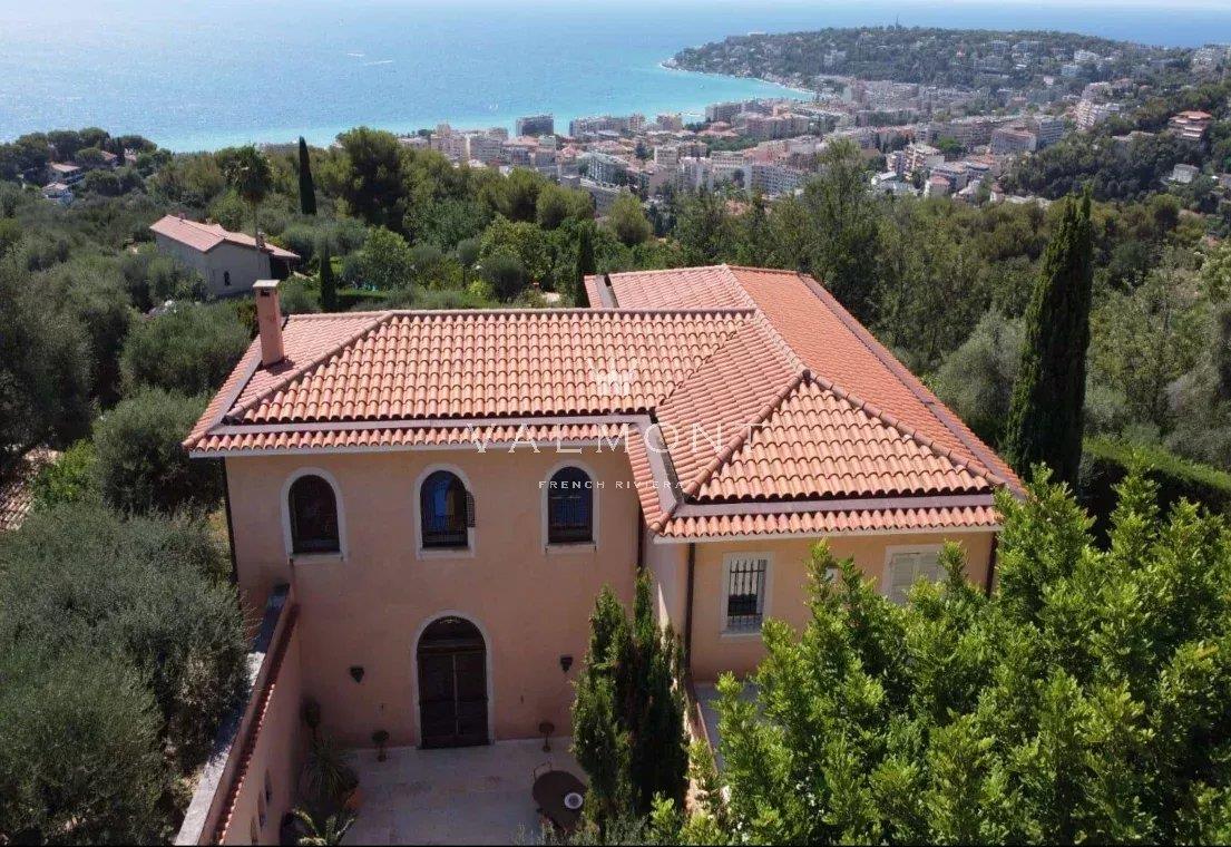 Exceptional property in Menton – Panoramic sea views and florentine project
