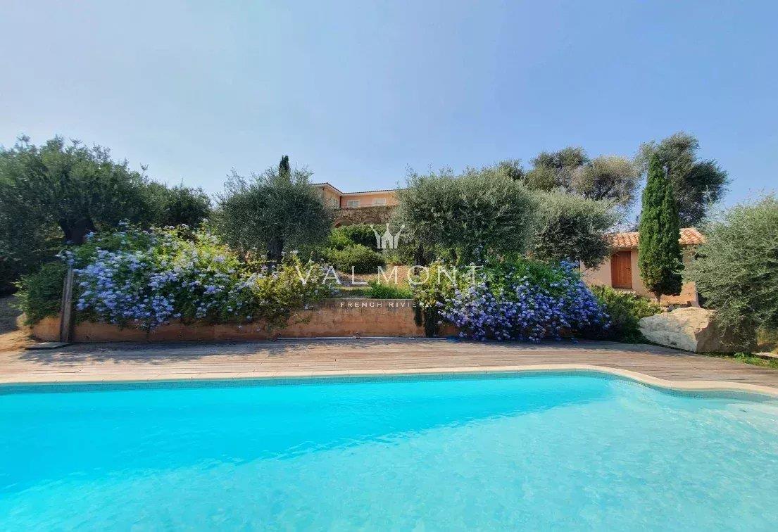 Exceptional property in Menton – Panoramic sea views and florentine project