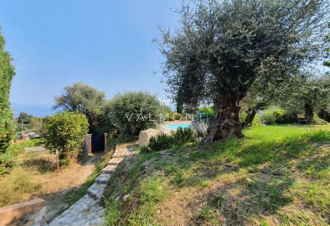 Exceptional property in Menton – Panoramic sea views and florentine project