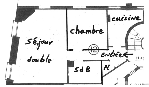 Stor 2-værelses lejlighed mellem Parc Buttes Chaumont og Canal