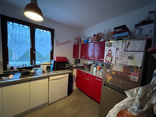 House Level 2, General condition Good, Kitchen Installed, Heating Ellectric, Cleansing Modern sanita