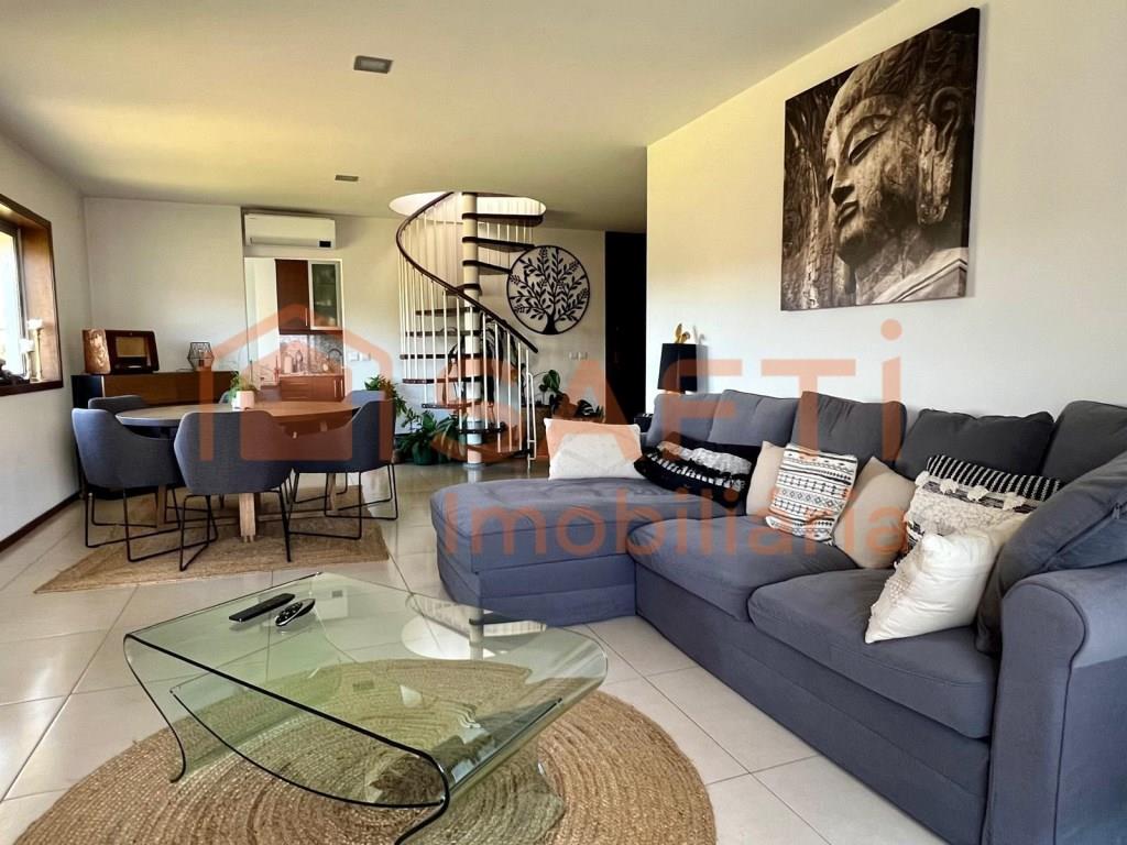 3 Bedroom Duplex with Terrace in Vila Verde
