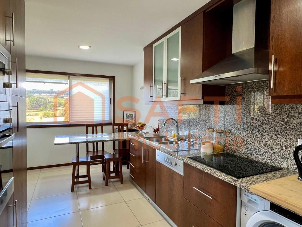 3 Bedroom Duplex with Terrace in Vila Verde