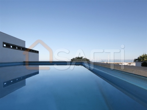 T3 in Marina Parque das Nações with terrace and private pool overlooking Tagus