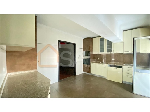 Advert picture