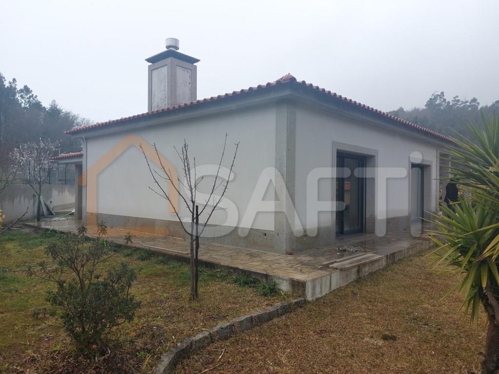 Huis 4 Slaapkamers Te Koop Caminha