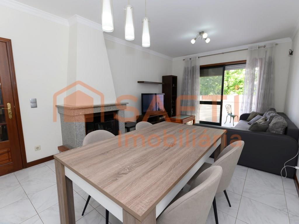 2+1 Bedroom Apartment with 140 m² Terrace in the Heart of São João da Madeira