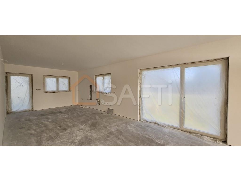 Casa de 3 Dormitorios en Construcción - Sanchequias - St André de Vagos