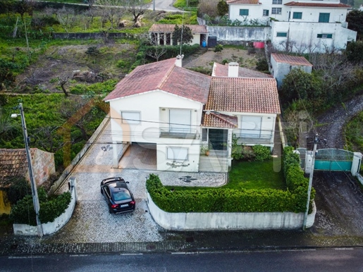 Detached house just minutes from Leiria