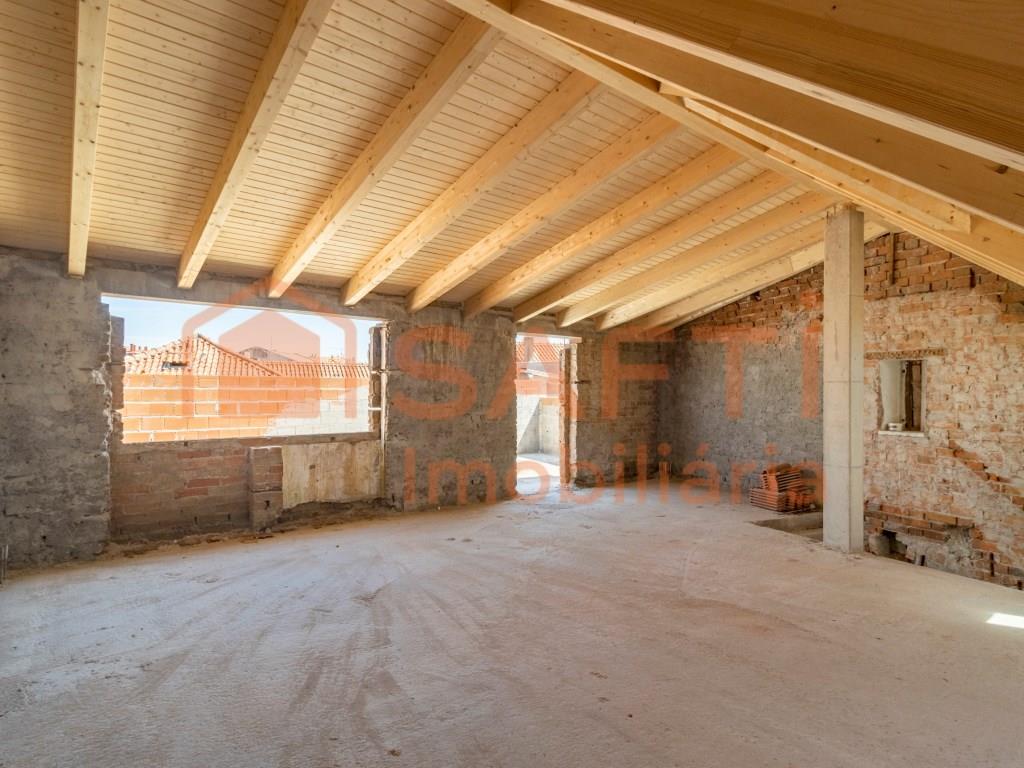 Cumpărare: Casă (2430)