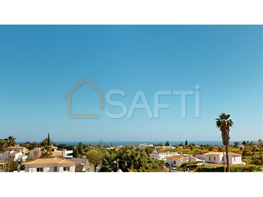 Very rare opportunity: pretty 4 bedroom independent house with beautiful sea view