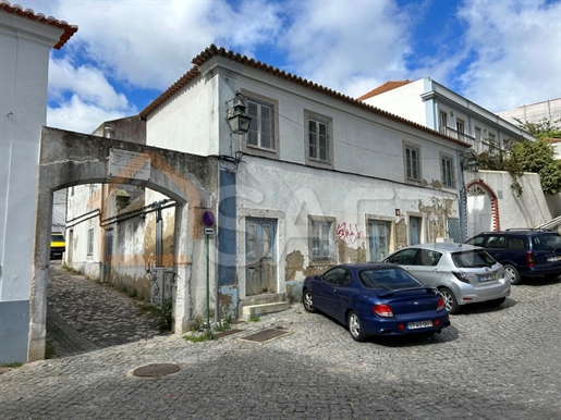 Gebäude auf Calçada da Cerca 330m2