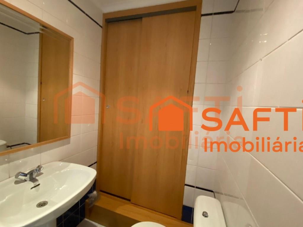 Panoramic T3 Duplex for Sale with 2 Entrances - €359,000 in Viseu