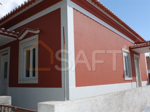 5 bedroom villa under construction (+ 2 bedroom flat) in Torres Novas