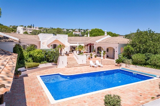 A rare opportunity - beautiful spacious 5 bed villa with panoramic sea views near Santa Barbara de N
