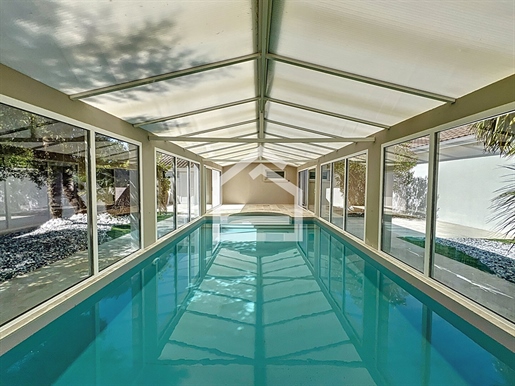 Saint Aubin De Medoc - Sole agent - House with indoor pool