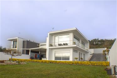 Villa T3 - Semi-furnished - Guimarães - Conde