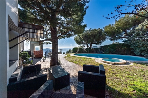 Villa contemporanea a Villefranche sur Mer