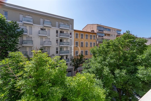 Purchase: Apartmá (06300)