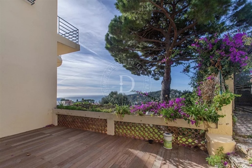 2 bed with terrace, garden and sea view