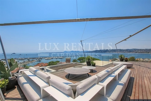 Exceptional Penthouse with Sea View for Sale