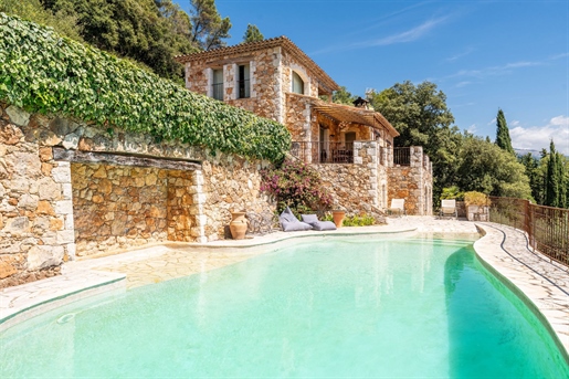 Le Tignet (Alpes-Maritimes)