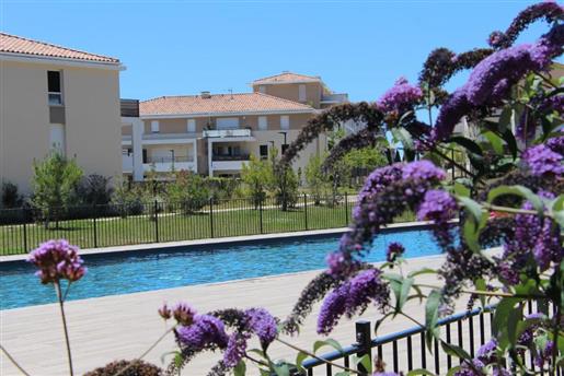 Rare apartment for sale on the ground floor with terrace and garden of 154 m2 facing south
