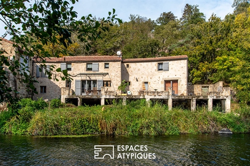 Property on the banks of the Sèvre