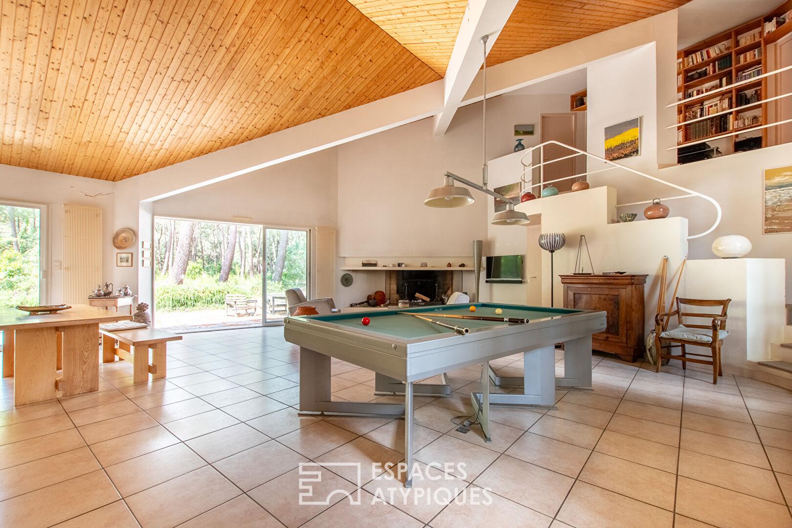 Architect-Designed house 400 meters from the ocean