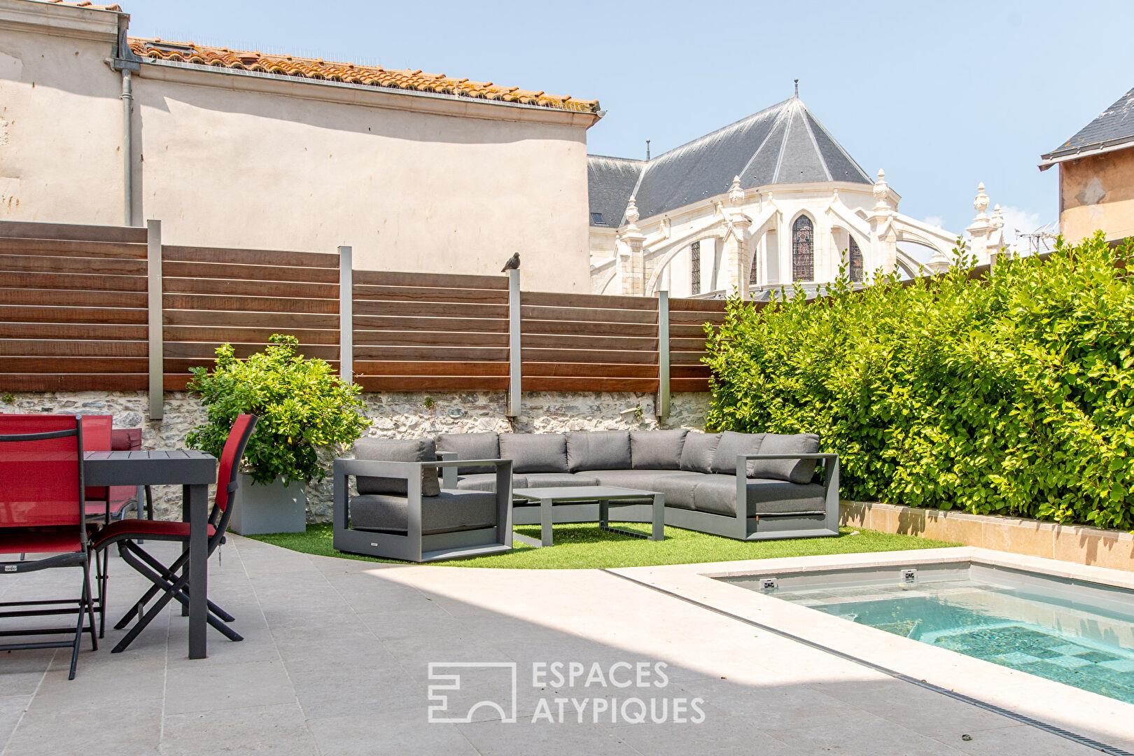 Exceptional villa with garden and swimming pool in the heart of Les Sables d'Olonne