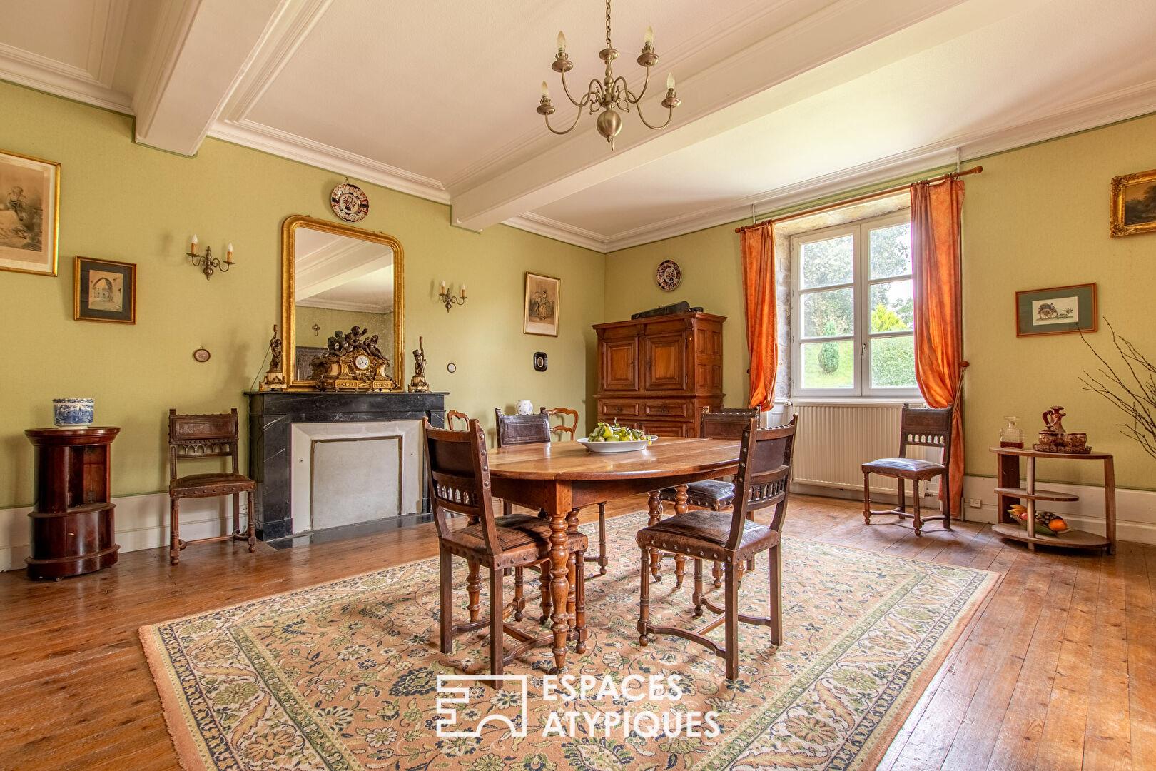 Historic property on a feudal motte with a farmhouse