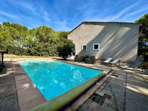 Villa de plain-pied 110 m2 avec piscine