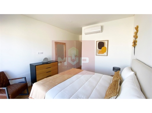 Квартира с 1+2 спальнями рядом с пляжем Карвоэйро, Алгарве