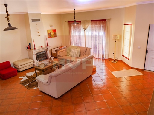 4 bedroom villa in Faro