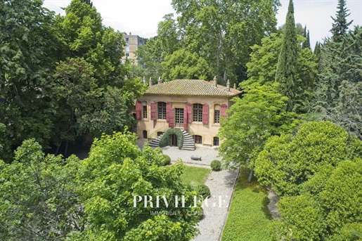 Pavillon XVIIIo Siècle - Jardin à la Française - Aix en Provence