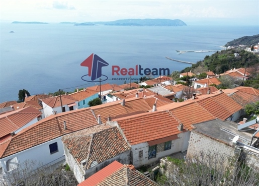 (Myytävänä) Omakotitalo || Magnesian prefektuuri/Sporades-Skopelos - 93 m², 45.000€