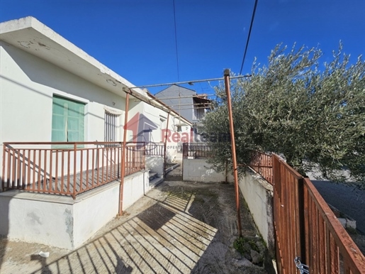 (Na prodaju) Stambena samostojeća kuća || Prefektura Magnesia/Nea Anchialos - 126 m2, 2 spavaće sob