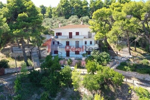 (For Sale) Residential Apartment || Magnisia/Sporades-Alonnisos - 117 Sq.m, 3 Bedrooms, 95.000€