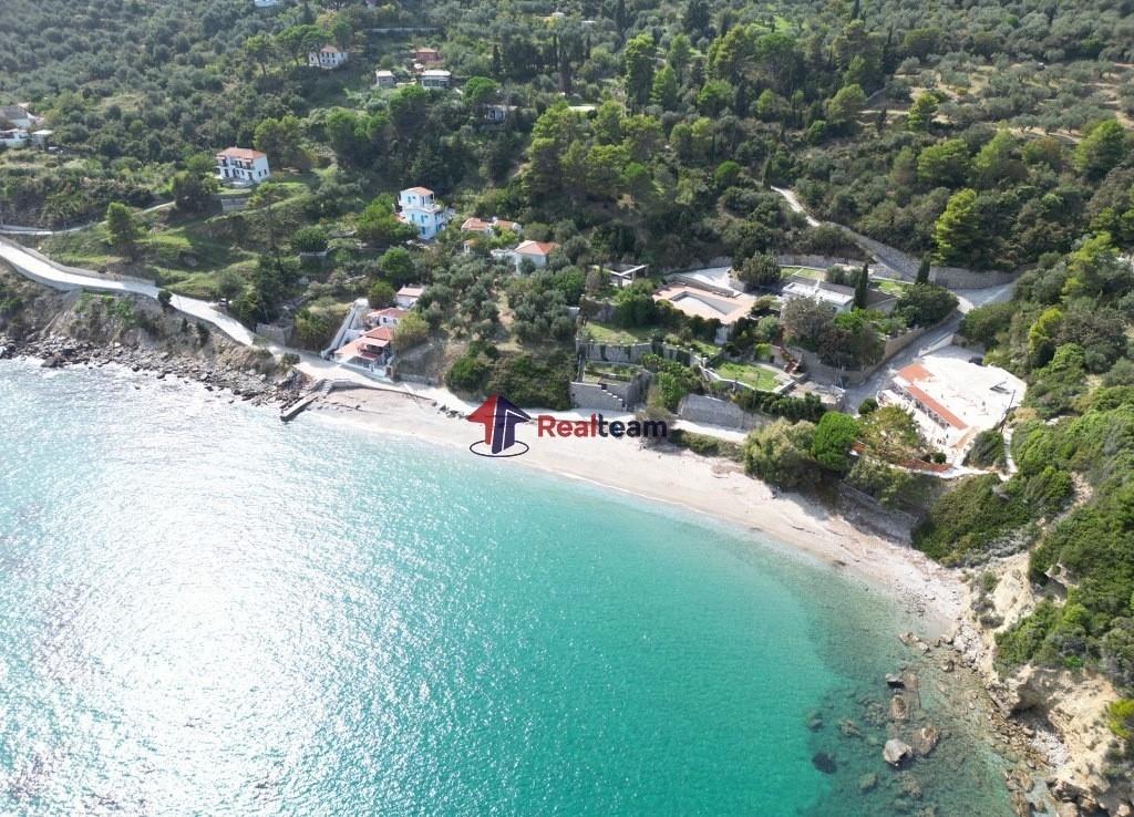 (For Sale) Residential Detached house || Magnisia/Sporades-Skopelos - 199 Sq.m, 8 Bedrooms, 550.000€