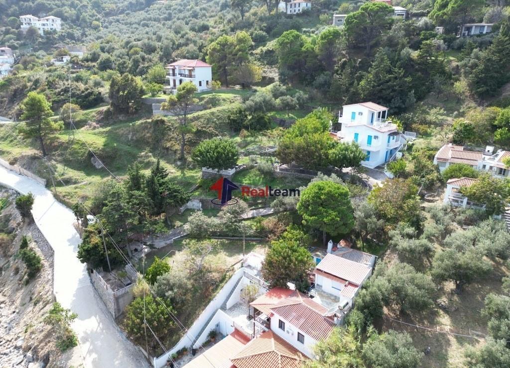 (For Sale) Residential Detached house || Magnisia/Sporades-Skopelos - 199 Sq.m, 8 Bedrooms, 550.000€