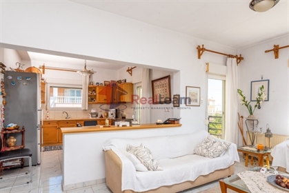 (For Sale) Residential Apartment || Magnisia/Nea Achialos - 198 Sq.m, 4 Bedrooms, 218.000€