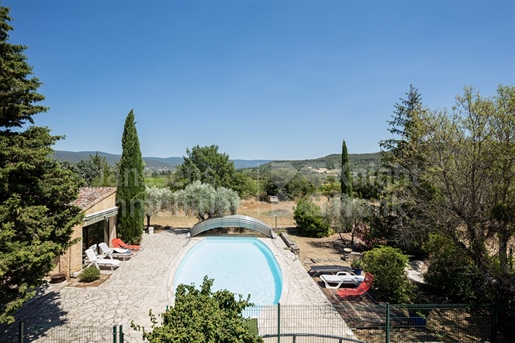 Property with pool for sale in St Saturnin les Apt