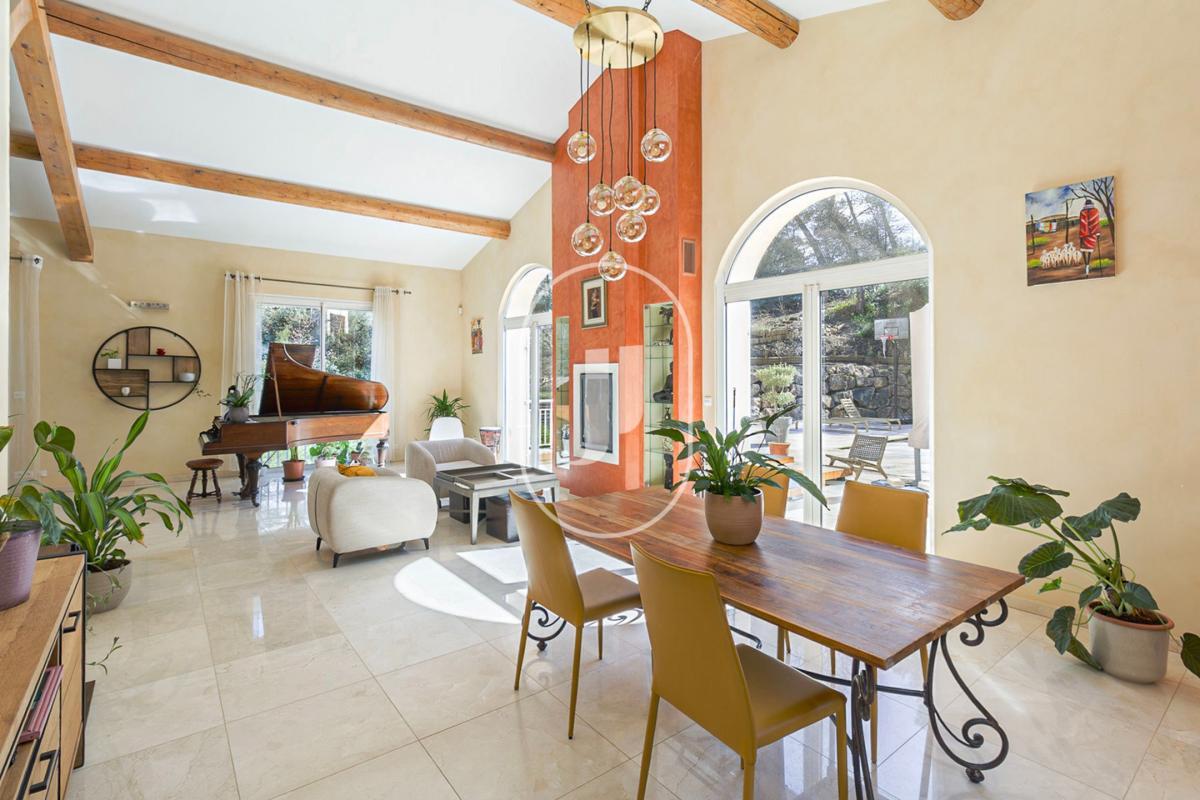 Purchase: House (13100)