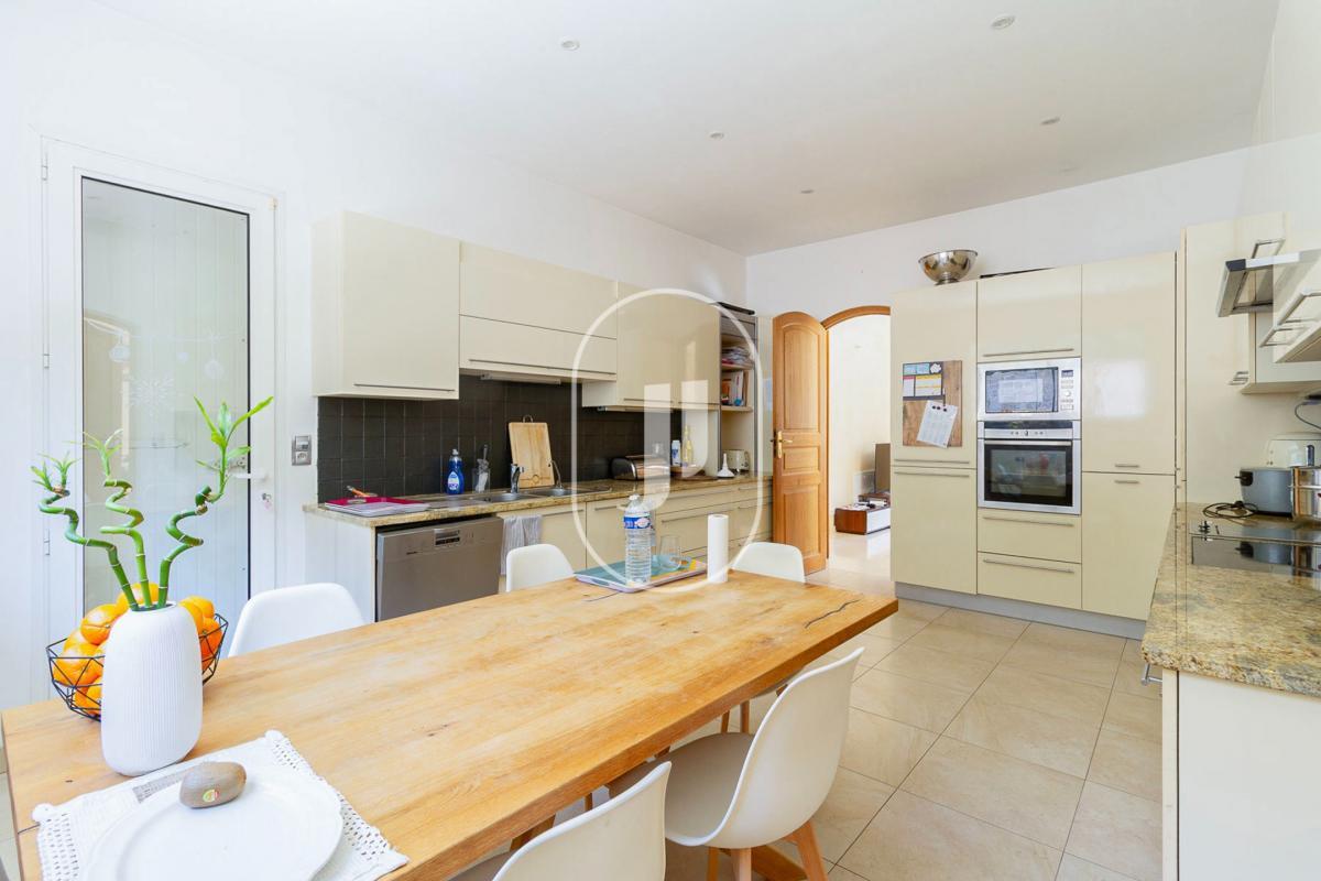 Purchase: House (13100)