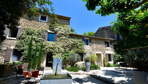 Magnificent stone property for sale in Gordes