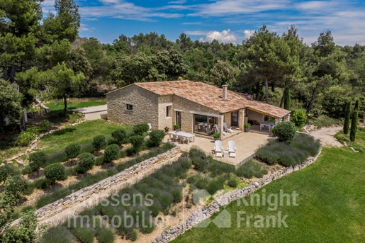 Stone property with pool and view for sale in Ménerbes